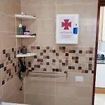 Apartamento Matrimonial Privada Con Areas Compartidas *