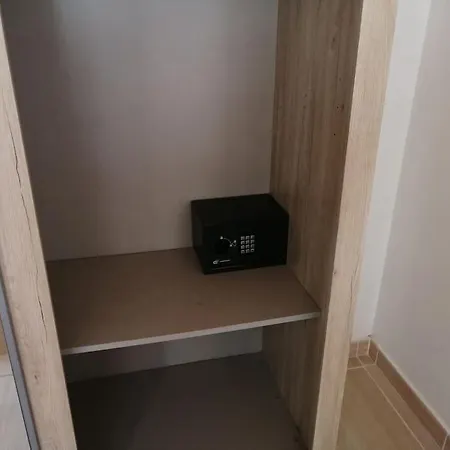 Apartment Matrimonial Privada Con Areas Compartidas La Laguna (Tenerife)